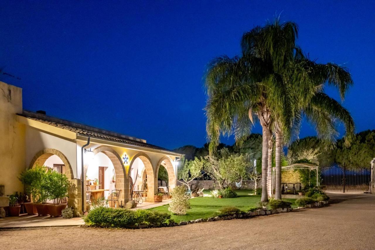Masseria Casina Montana Corigliano dʼOtranto エクステリア 写真