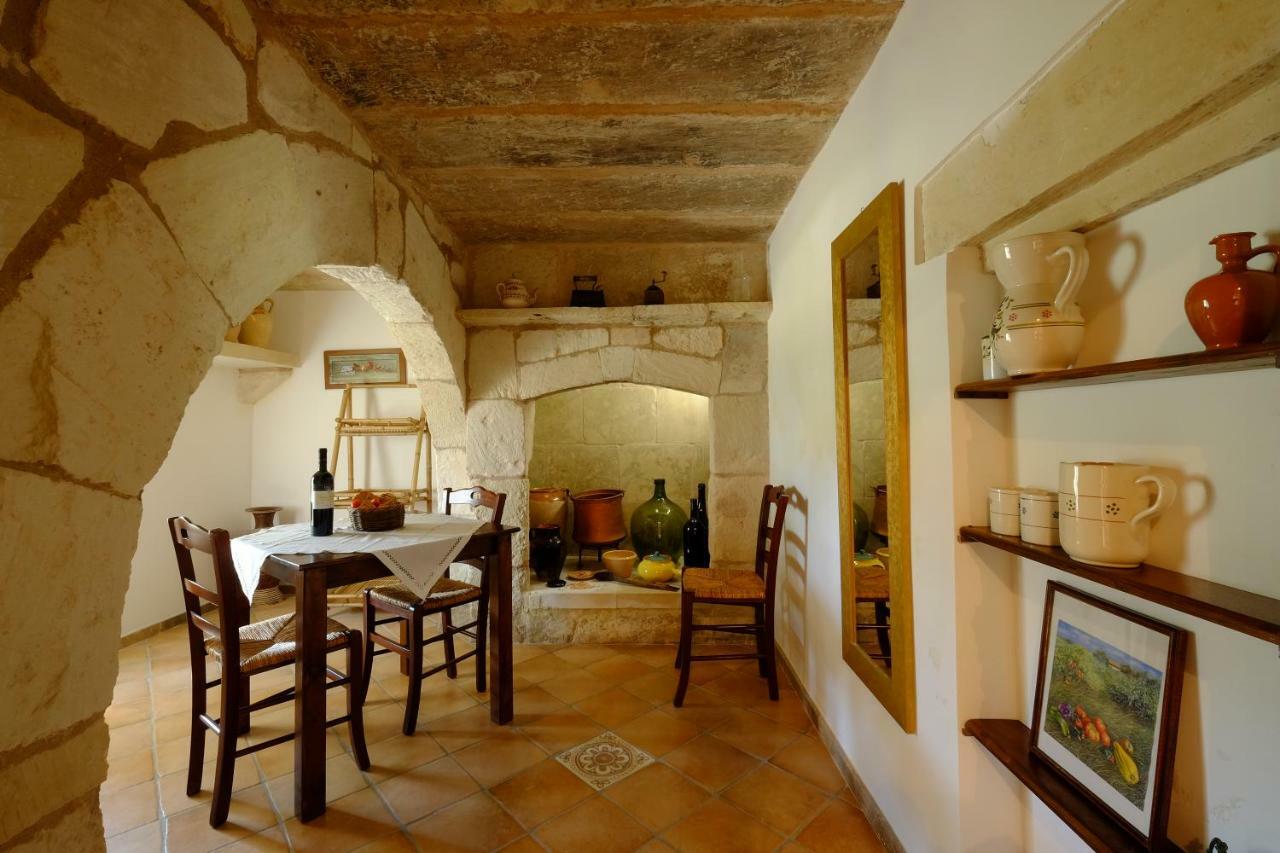 Masseria Casina Montana Corigliano dʼOtranto エクステリア 写真